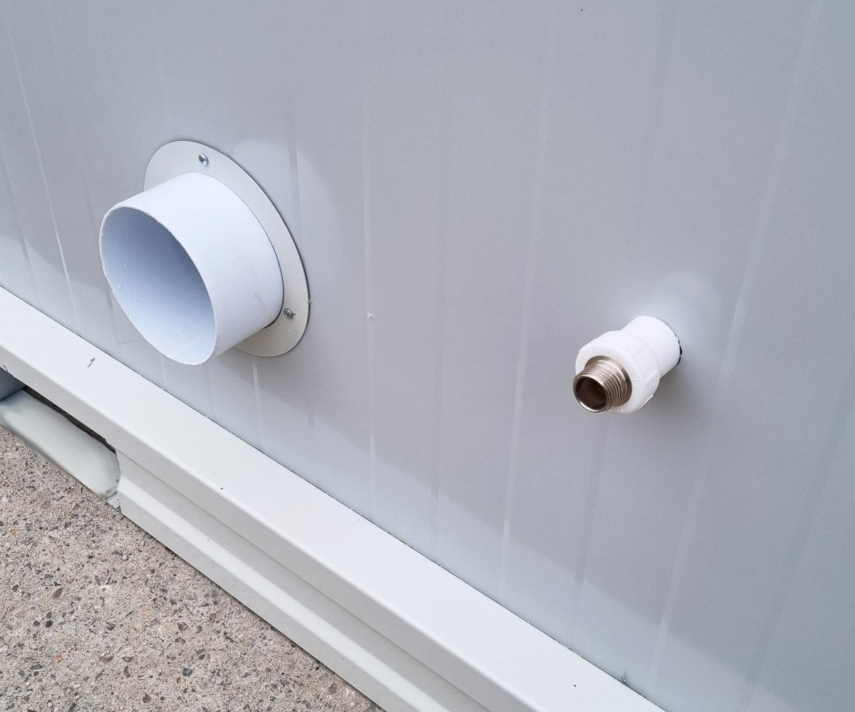 Behinderten Toilette - WC Container mit Rampe - barrierefrei